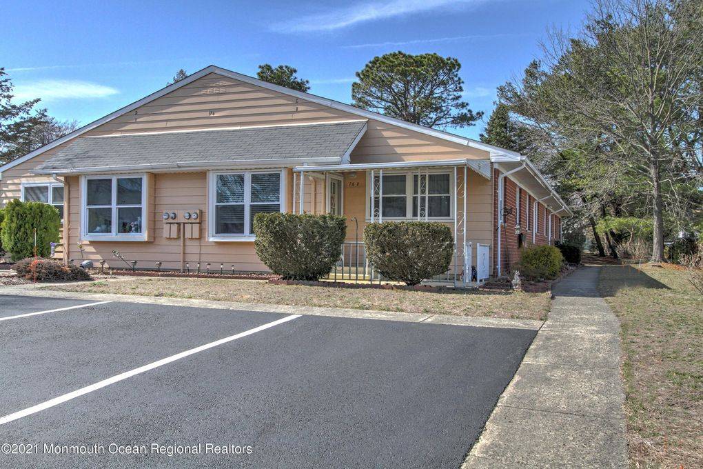 76B Franklin Ln, Whiting, NJ 08759