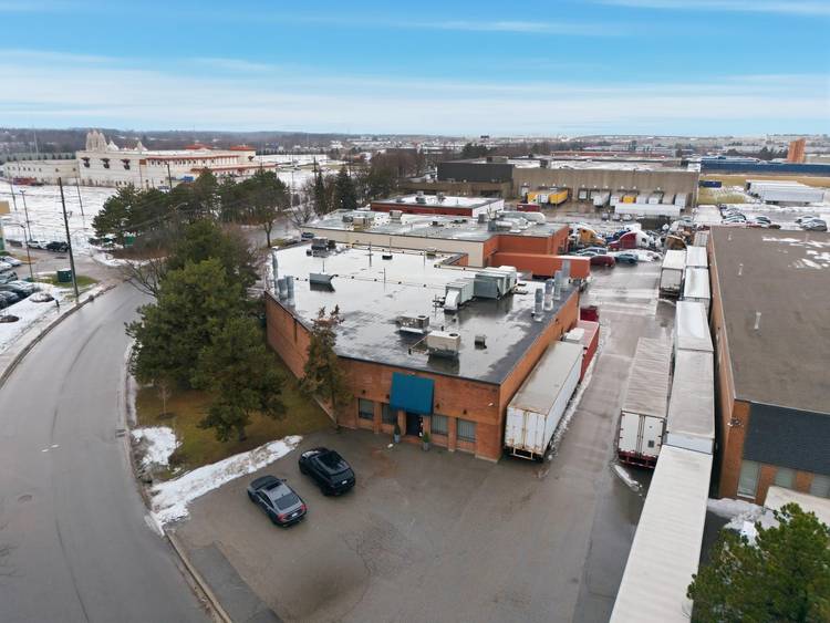 Commercial Building For Sale