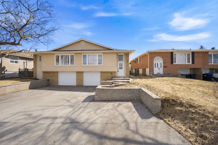 Raised Bungalow In Desirable Bradford Location