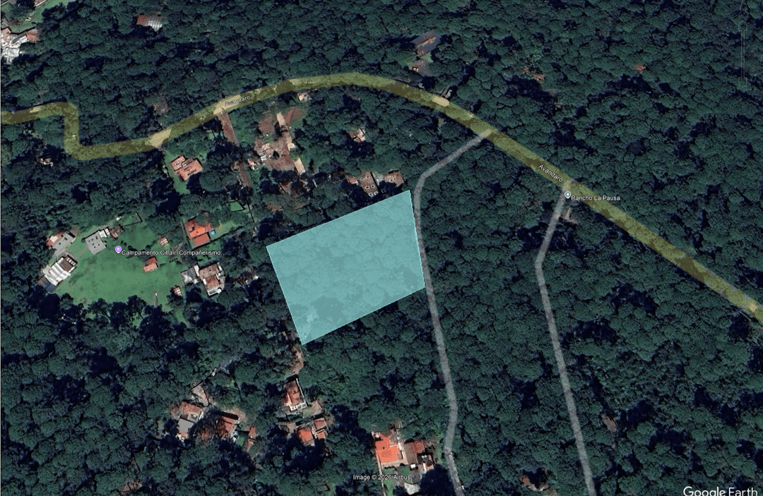 Land for development for sale with wooded surroundings in Avándaro