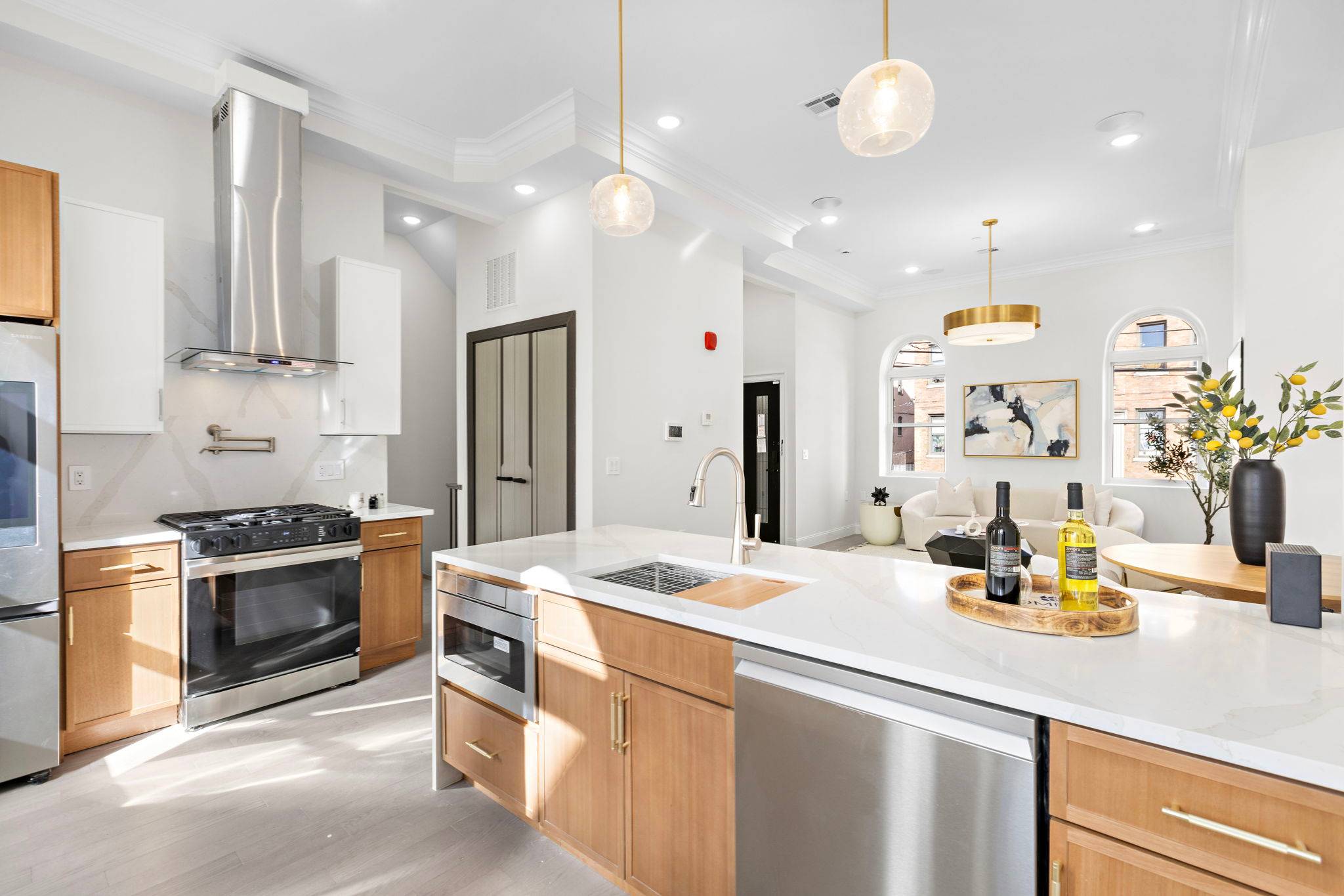 Modern Luxury Meets Historic Charm at Clifton Place – Private Parking Included!