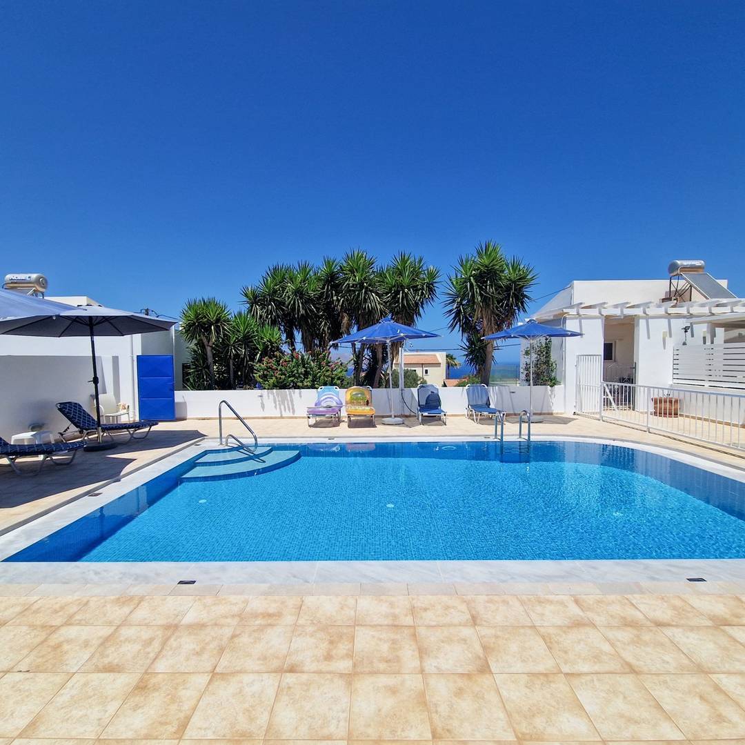 Detached Villa with Sea Views & Shared Pool