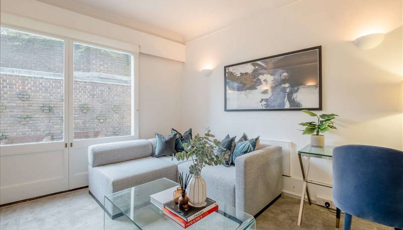 Elegant Art Deco 2 BD 1 BTH Apartment in St John's Wood, NW8