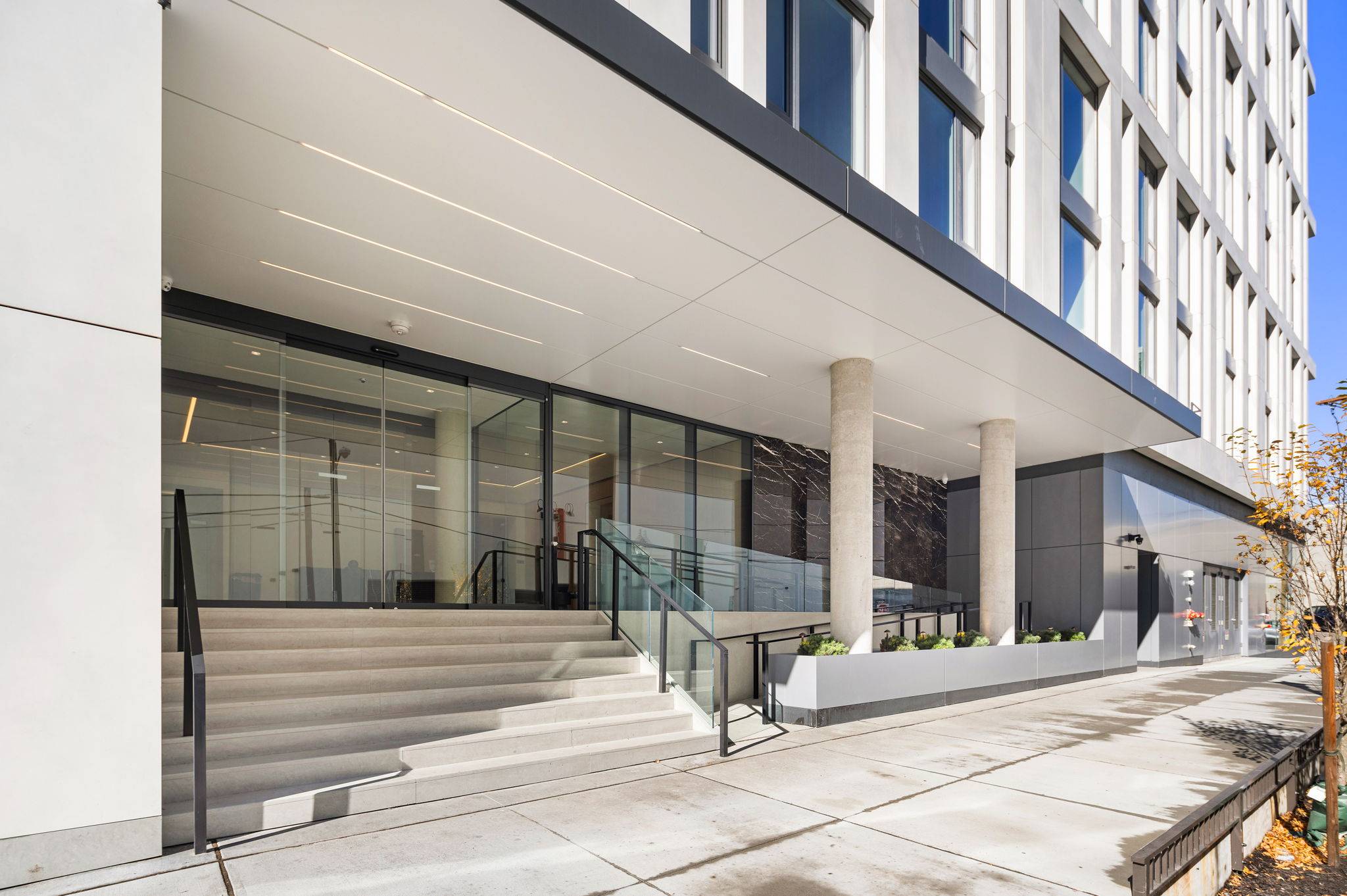 New Construction Ultra Luxurious Condo in The Heart of Downtown Jersey City