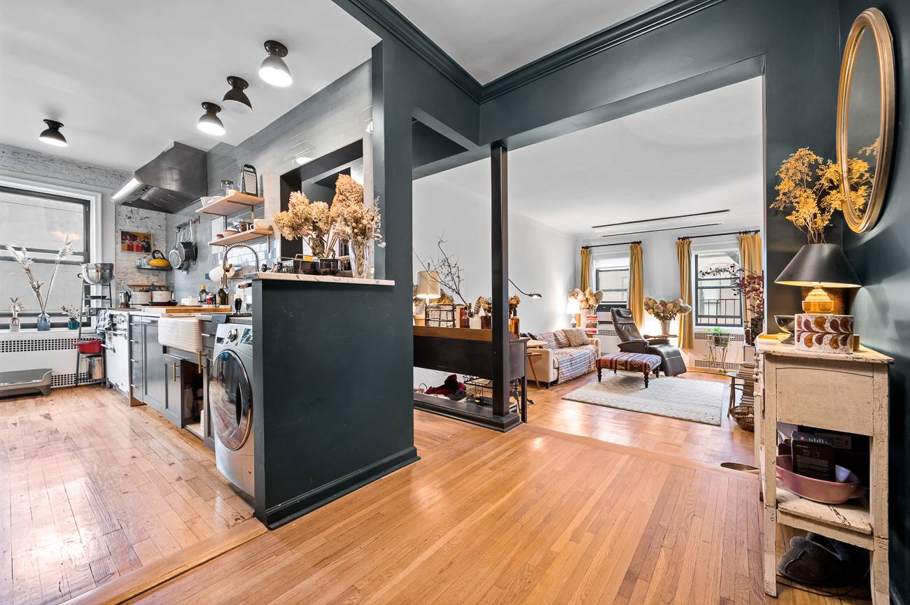 20 Clinton Street - Large 1 bedroom Condo -  Lower East Side