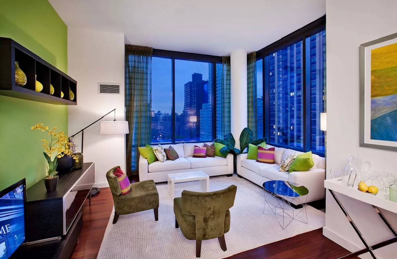 Full-Service Luxury | Lincoln Square | 1Bed.1Bath Corner Unit