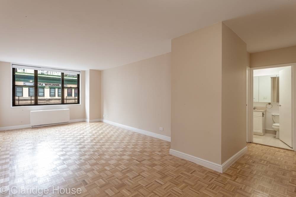 No Fee, 3 Months Free on Luxury Upper East Side 1 Bedroom