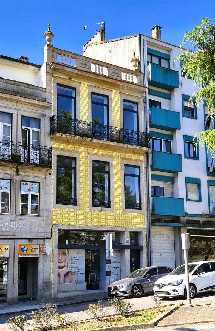 INVESTMENT OPPORTUNITY: INCOME PROPERTY (HOTEL)