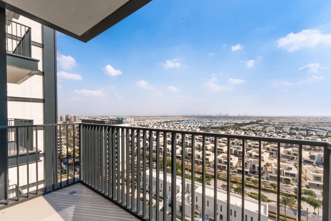 Spacious 1BR | Ready to Move | Prime Location