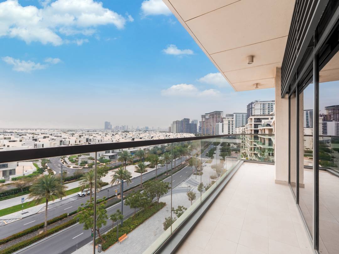 Vacant Now | Spacious 2BR | Close to Hills Mall