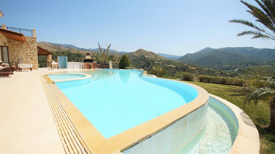 Detached Villa in Paphos.