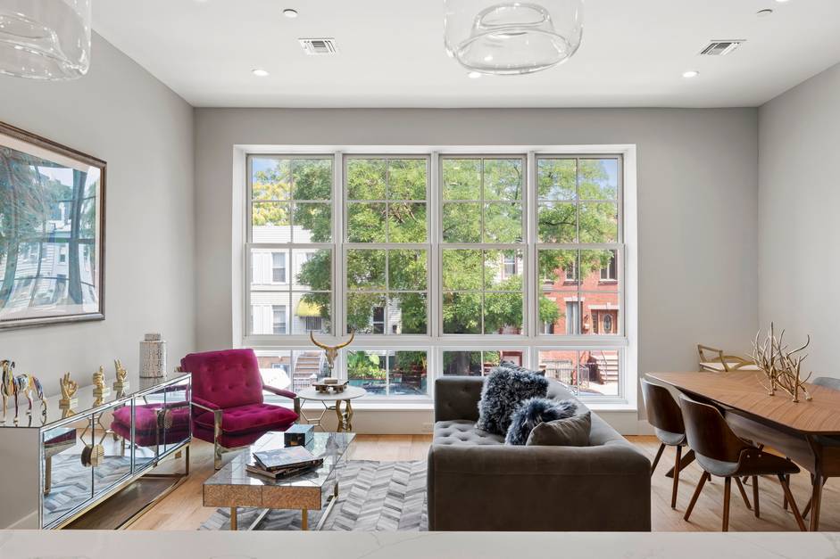 Elegant and Spacious 2 Bedroom Condo