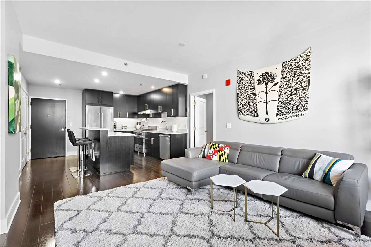 Maxwell Lane in Hoboken! 2 Bedroom Condo