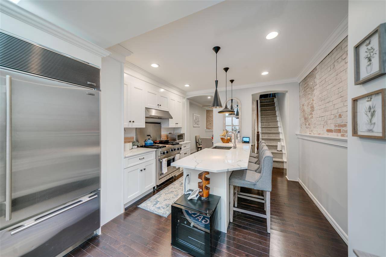 Single Family Hoboken Townhome For Rent - 3 Bed, 1.5 Bath