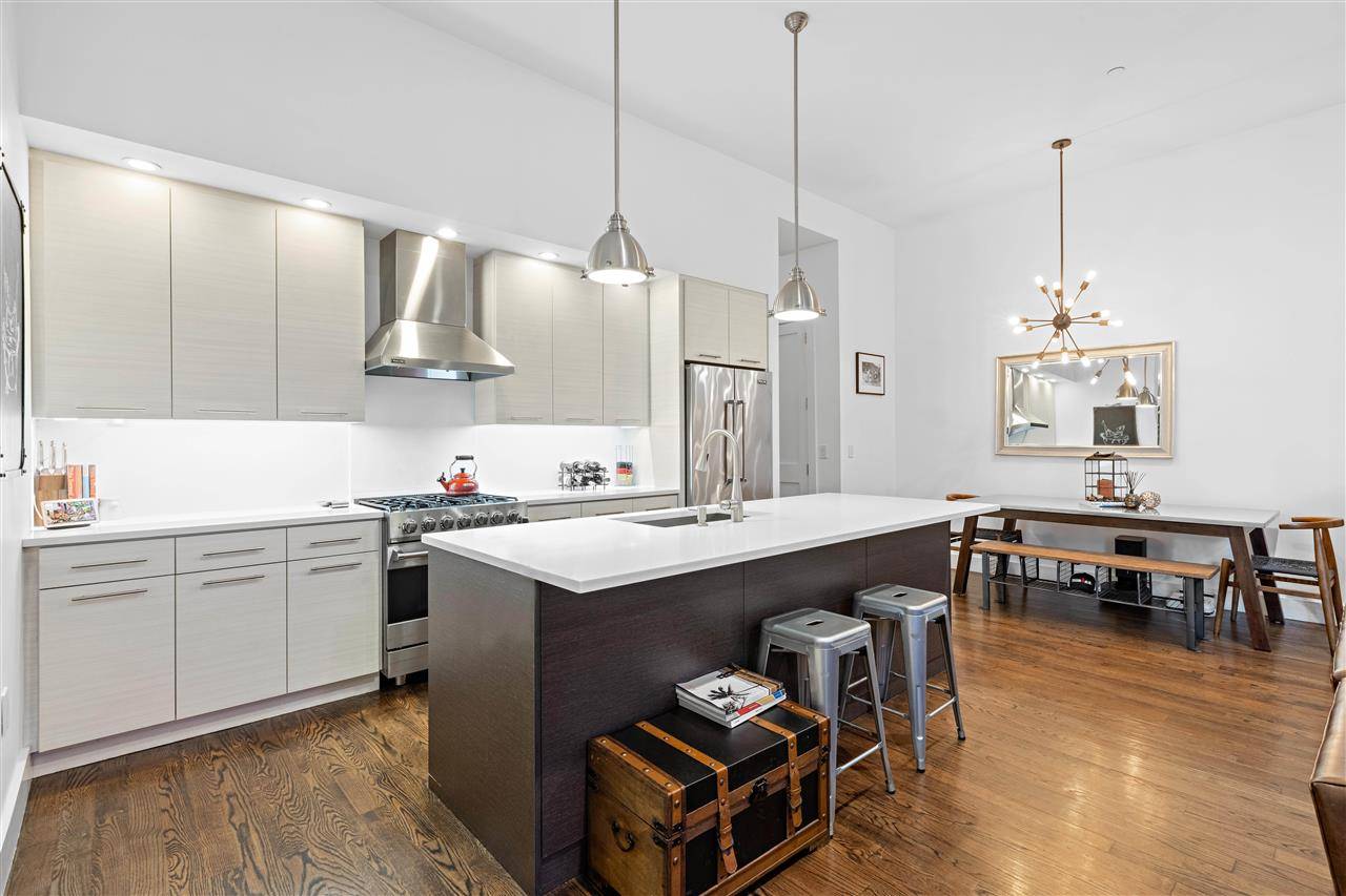 2 Bedrooms | 2 Bathrooms Loft-Style Living with Stunning High Ceilings