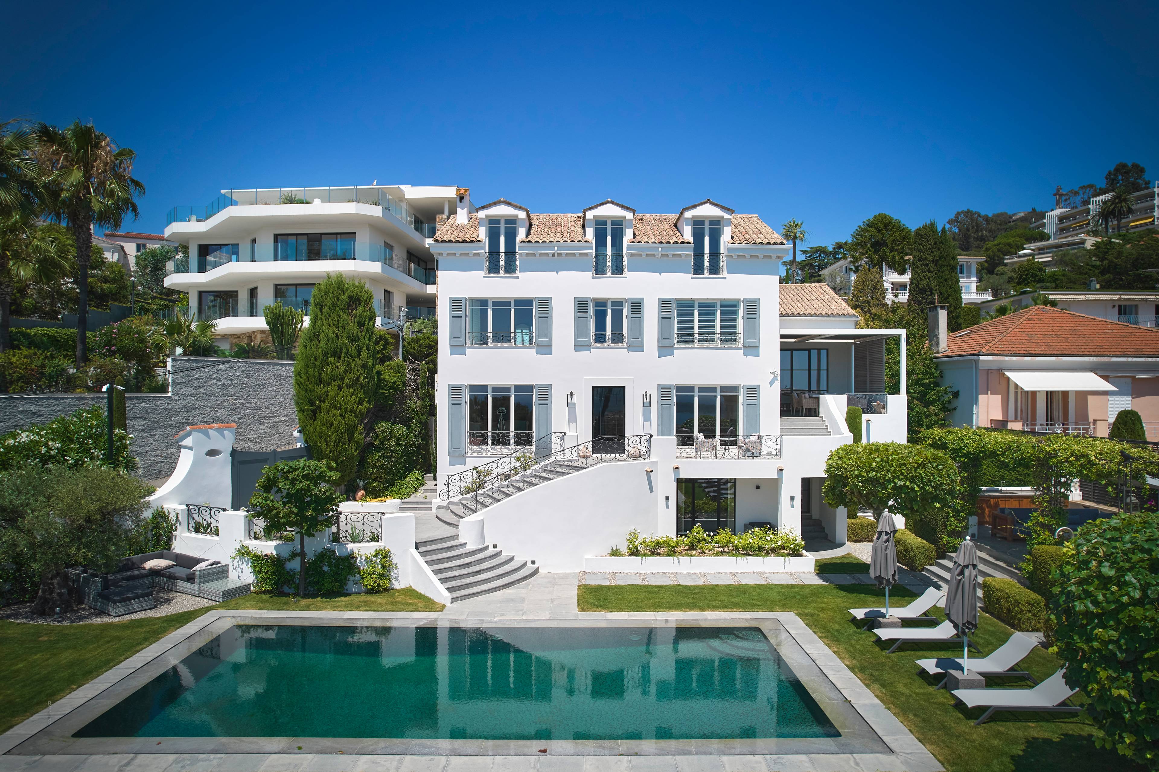 Estée Lauder’s Historic Sea-View Villa in La Californiecannes