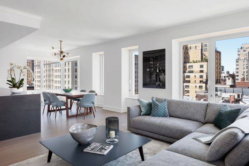Top Renovated Luxury Apartment