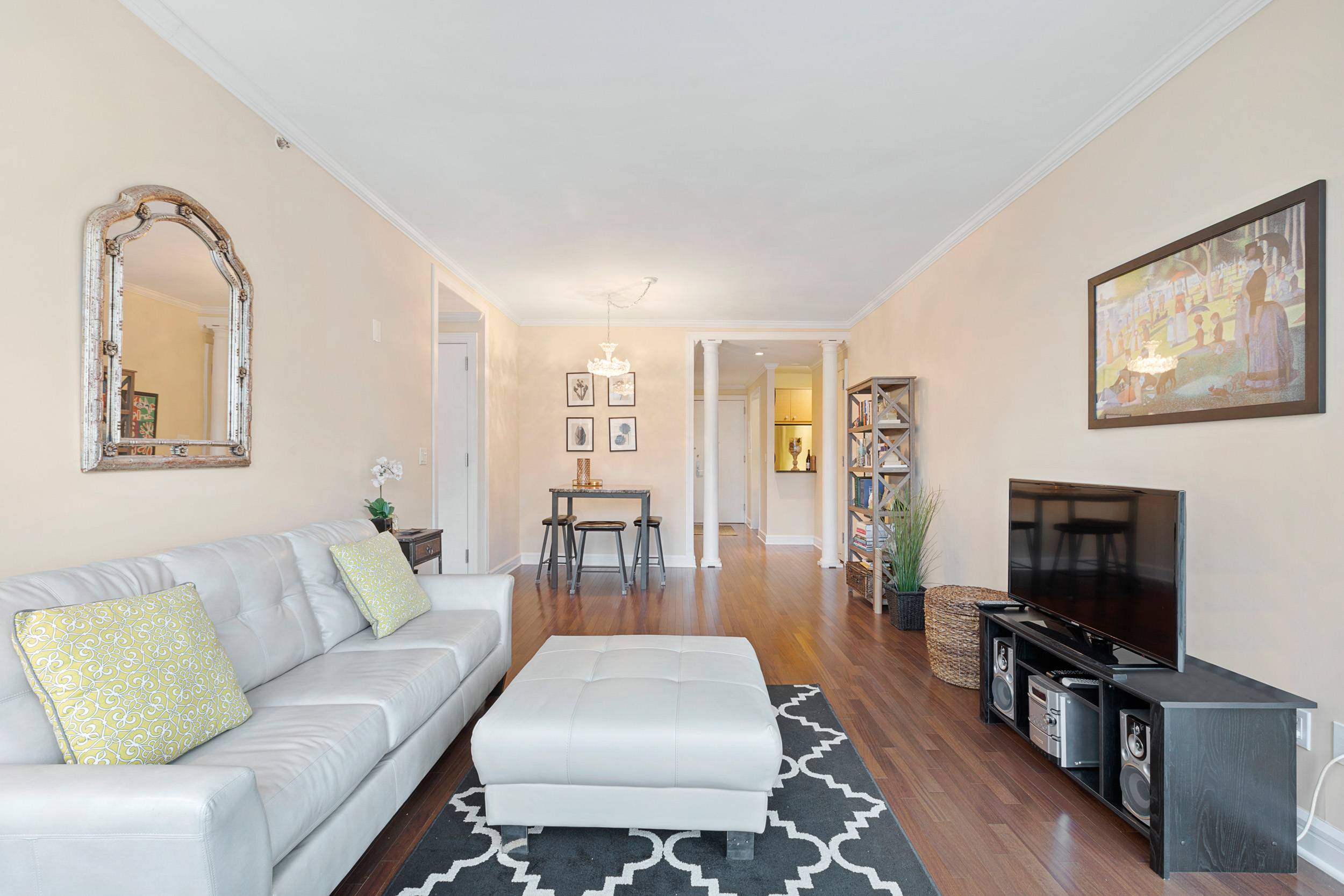 Spacious One Bedroom Apartment at 120 Riverside Boulevard for Sale!