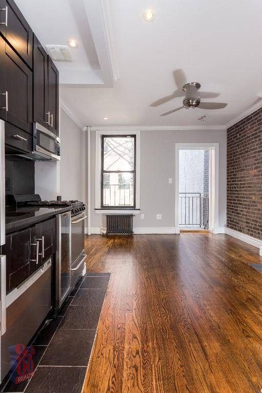CLASSY ONE BEDROOM IN LITTLE ITALY