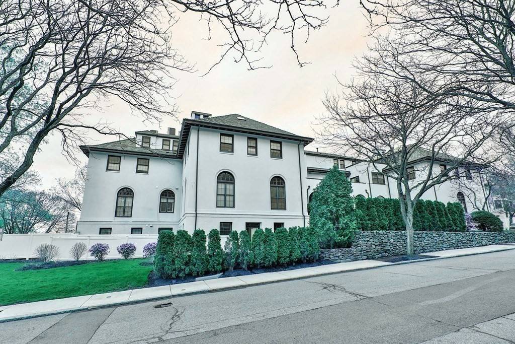 Brookline Gem Near Coolidge Corner | Skyline Views | Private Deck | Pool | 2 Deeded Parking Spaces
