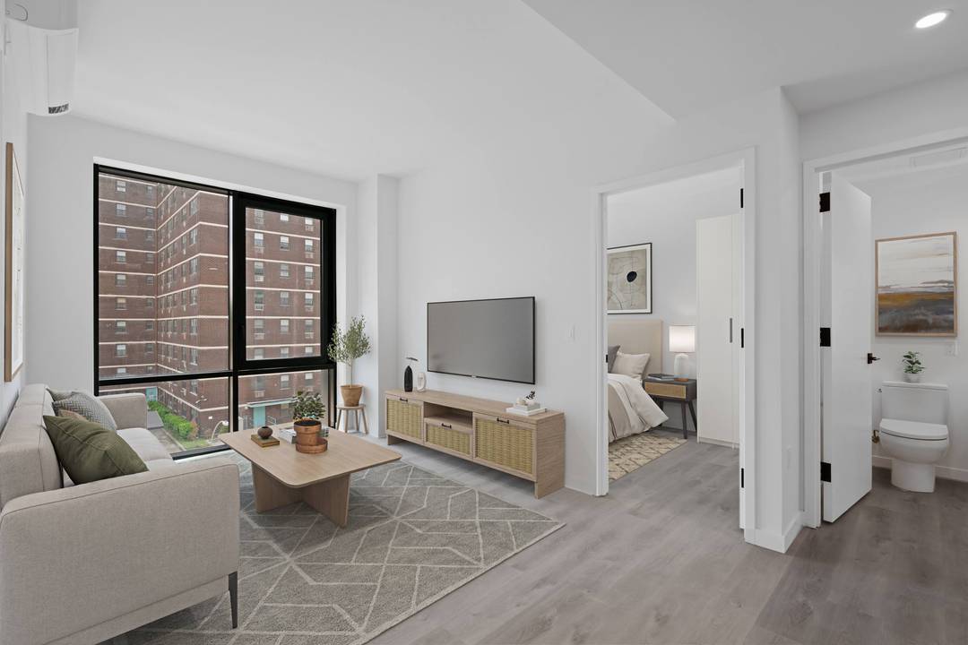 Custom Made Closets | True Floor-to-Ceiling Windows | Washer Dryer In-Unit