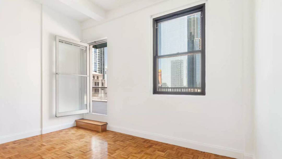 Broadway Financial District Beauty