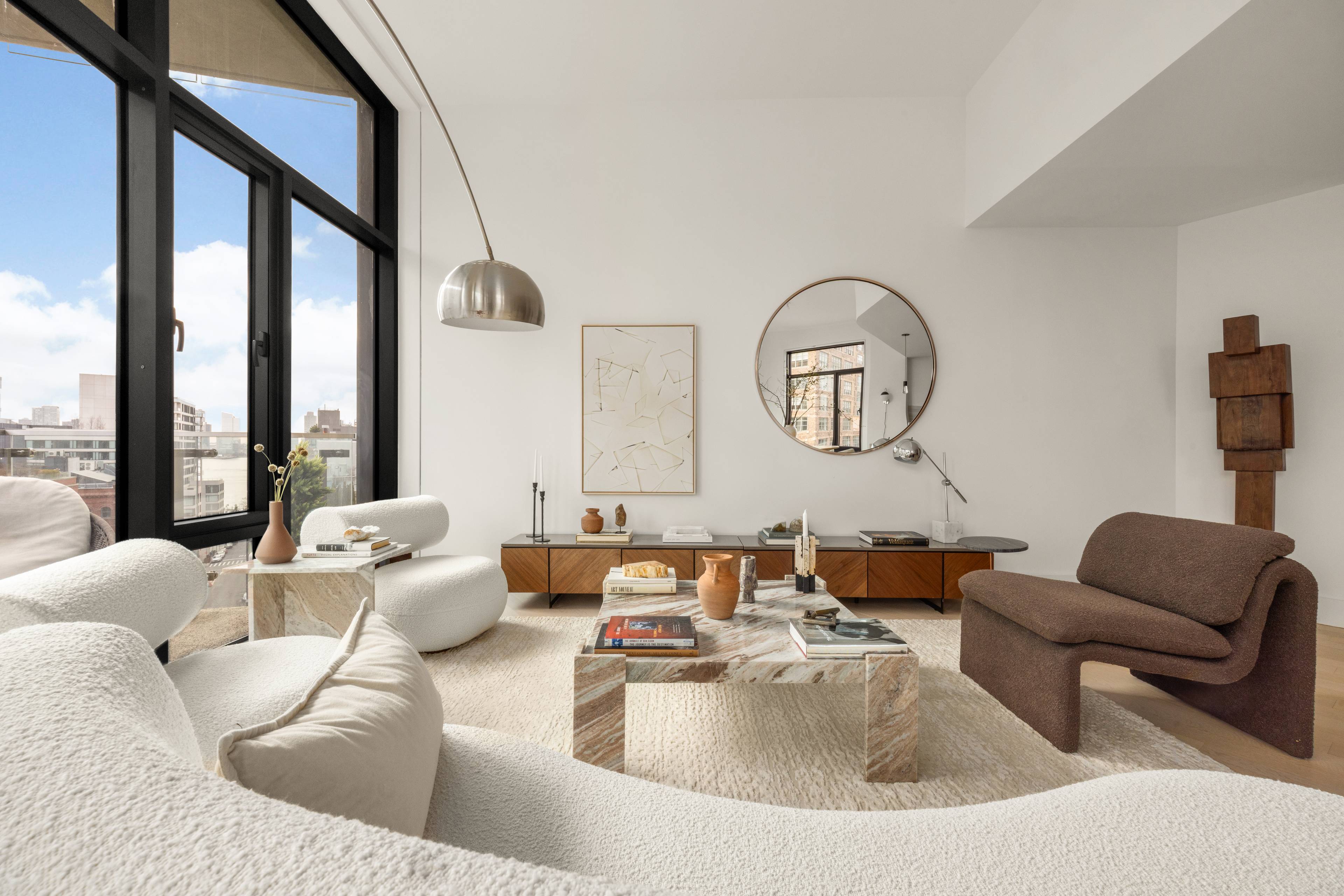 SOHO PENTHOUSE WITH PRIVATE TERRACE