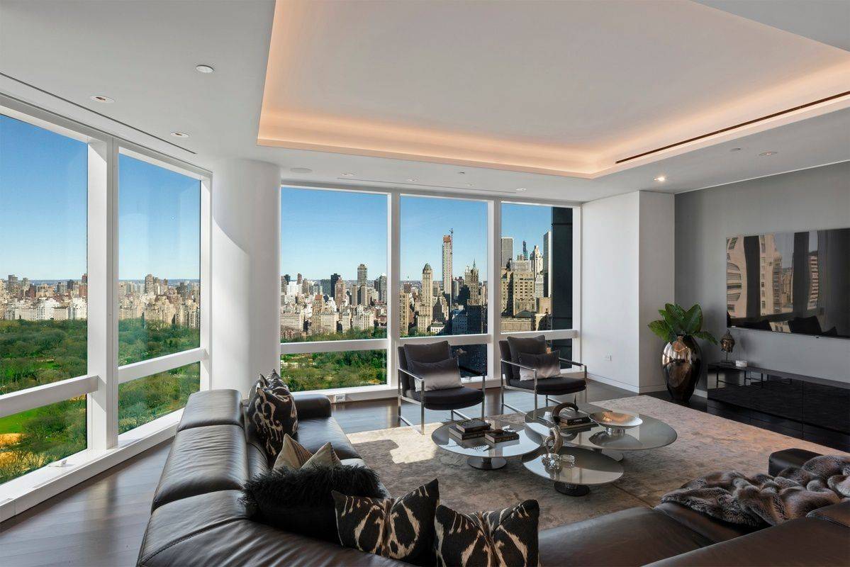 25 Columbus Circle Residence 54AG