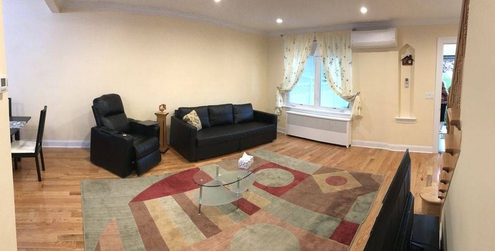 Gorgeous Single Family Home in Queens