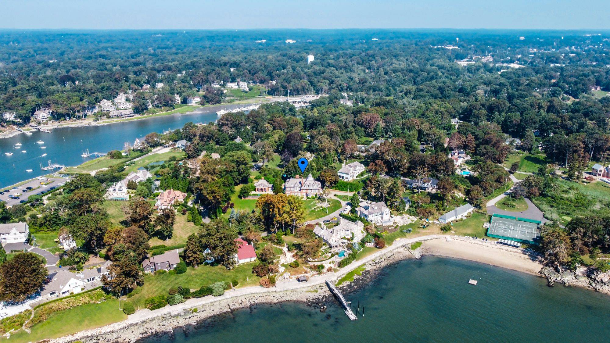 Stately Georgian Colonial in Exclusive Waterfront Association