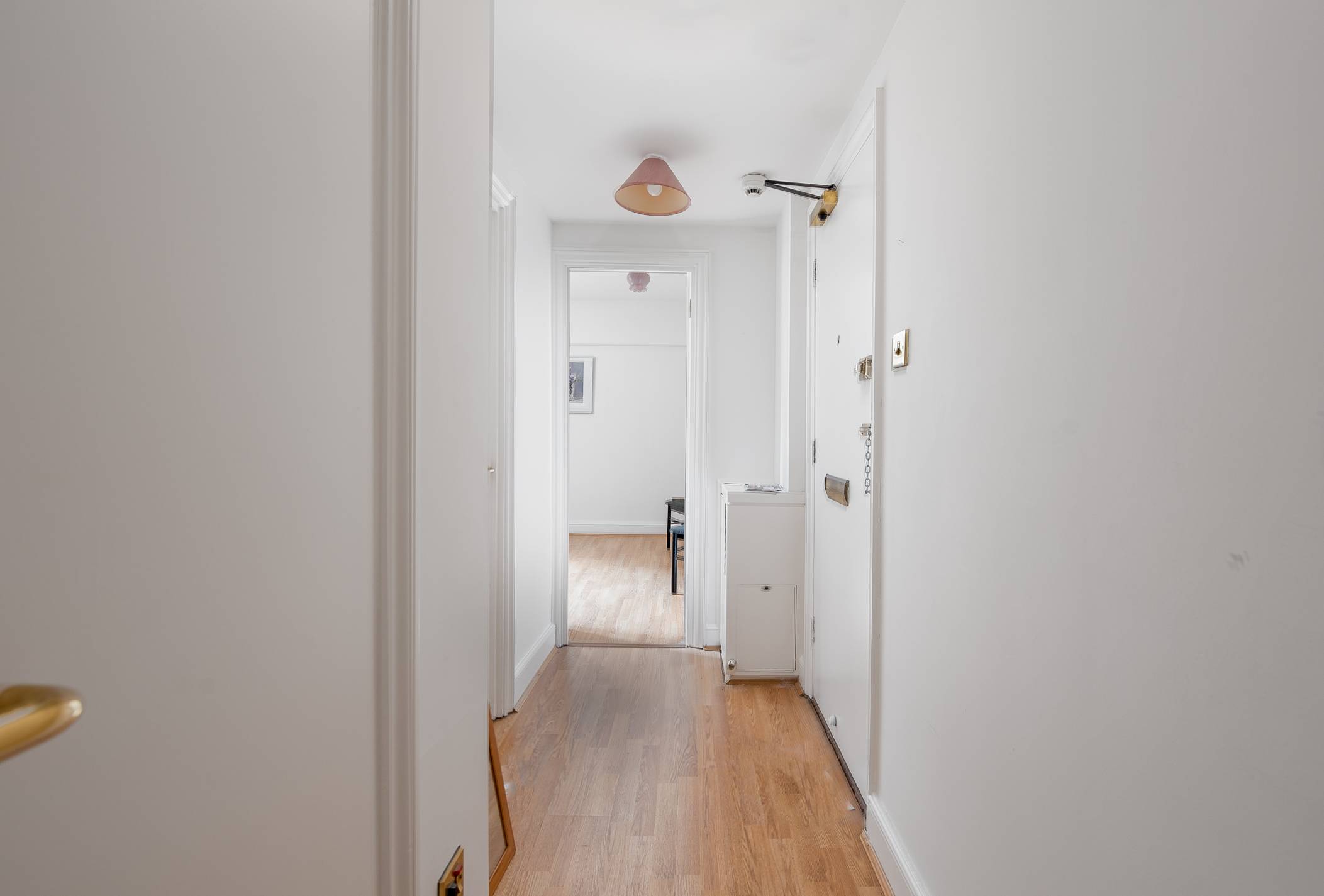 One Bedroom Apartment in The Heart of Chelsea