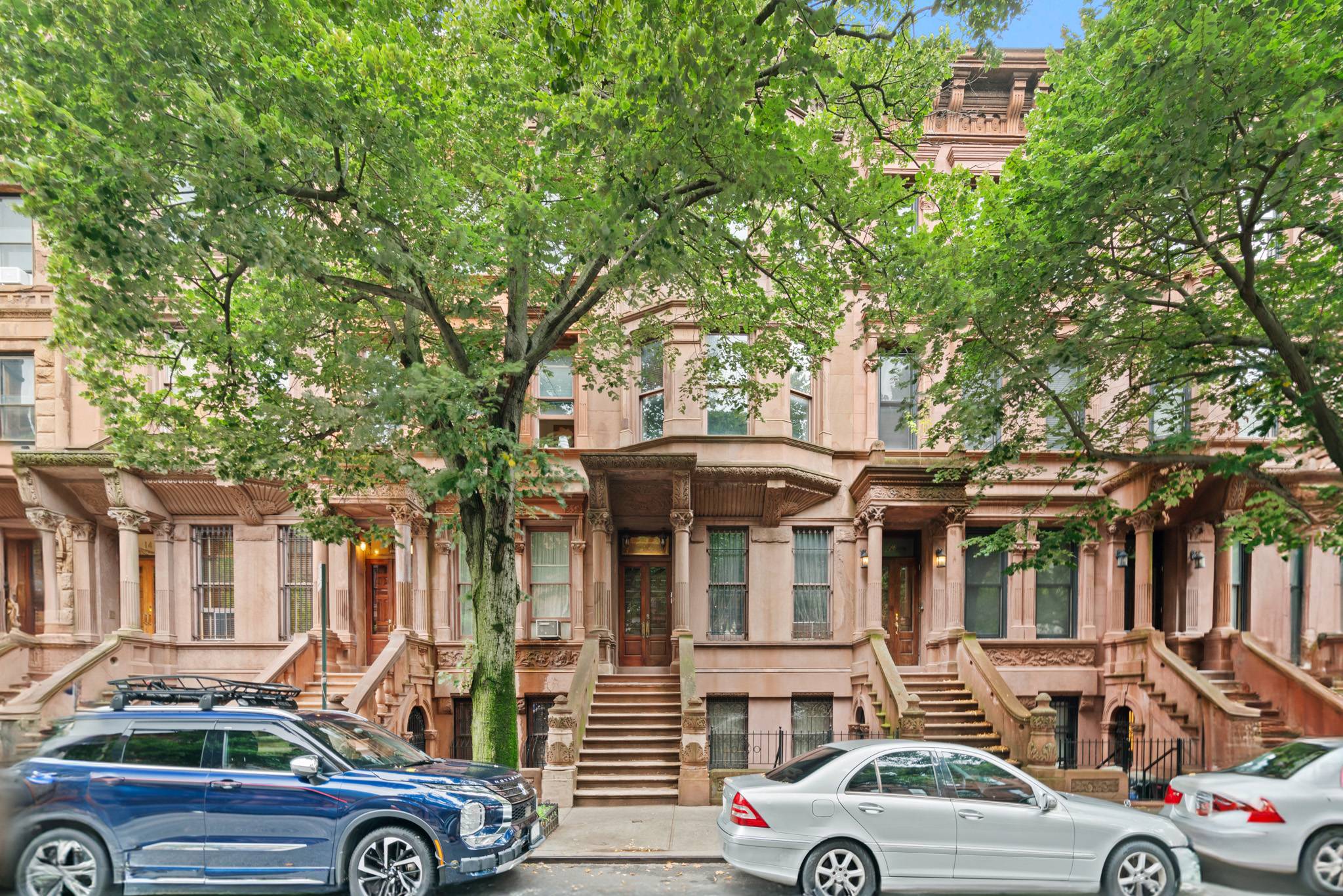 Harlem Brownstone Prestige Living