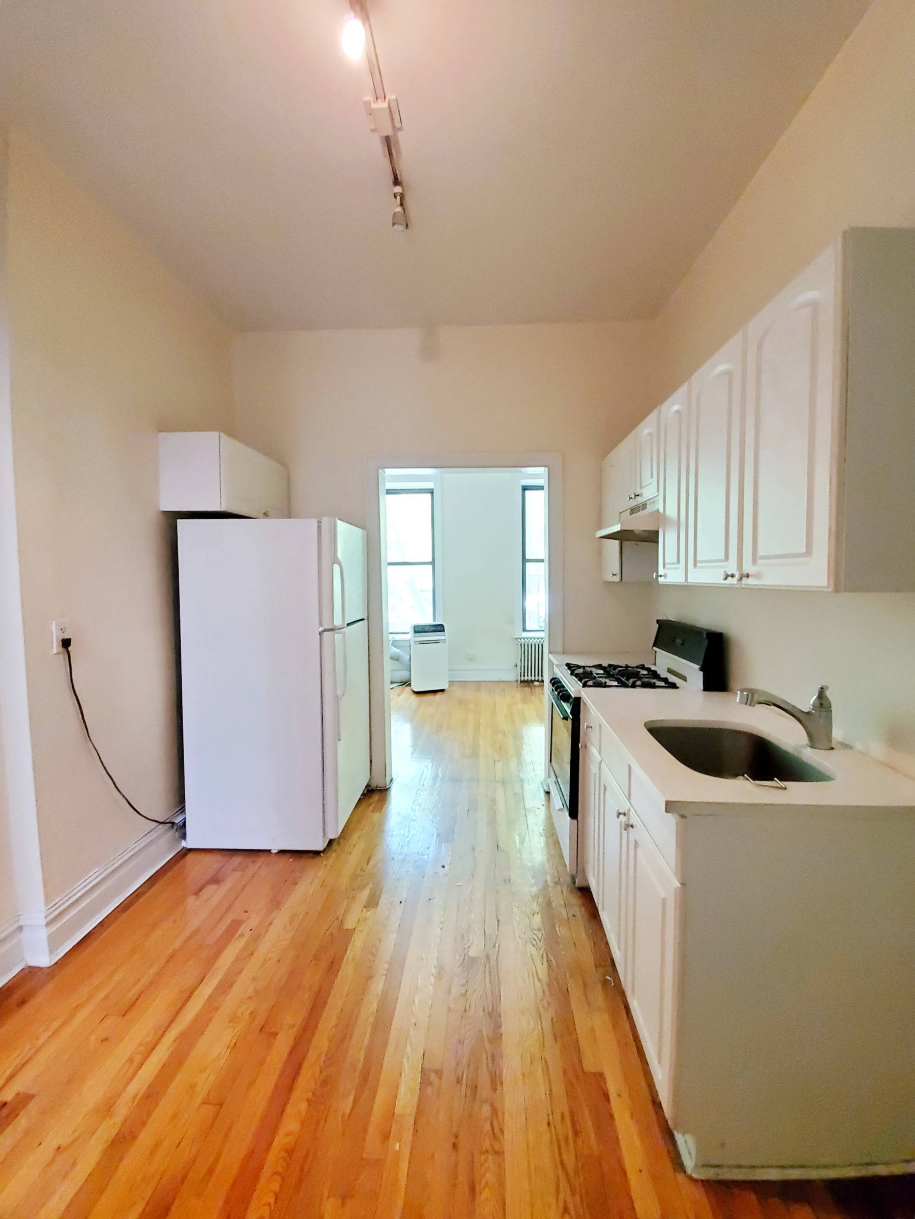 No Fee-East Village 1 Bedroom!