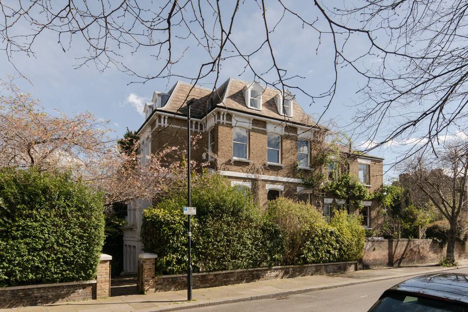 Vast Detached House With Coach House and Swimming Pool