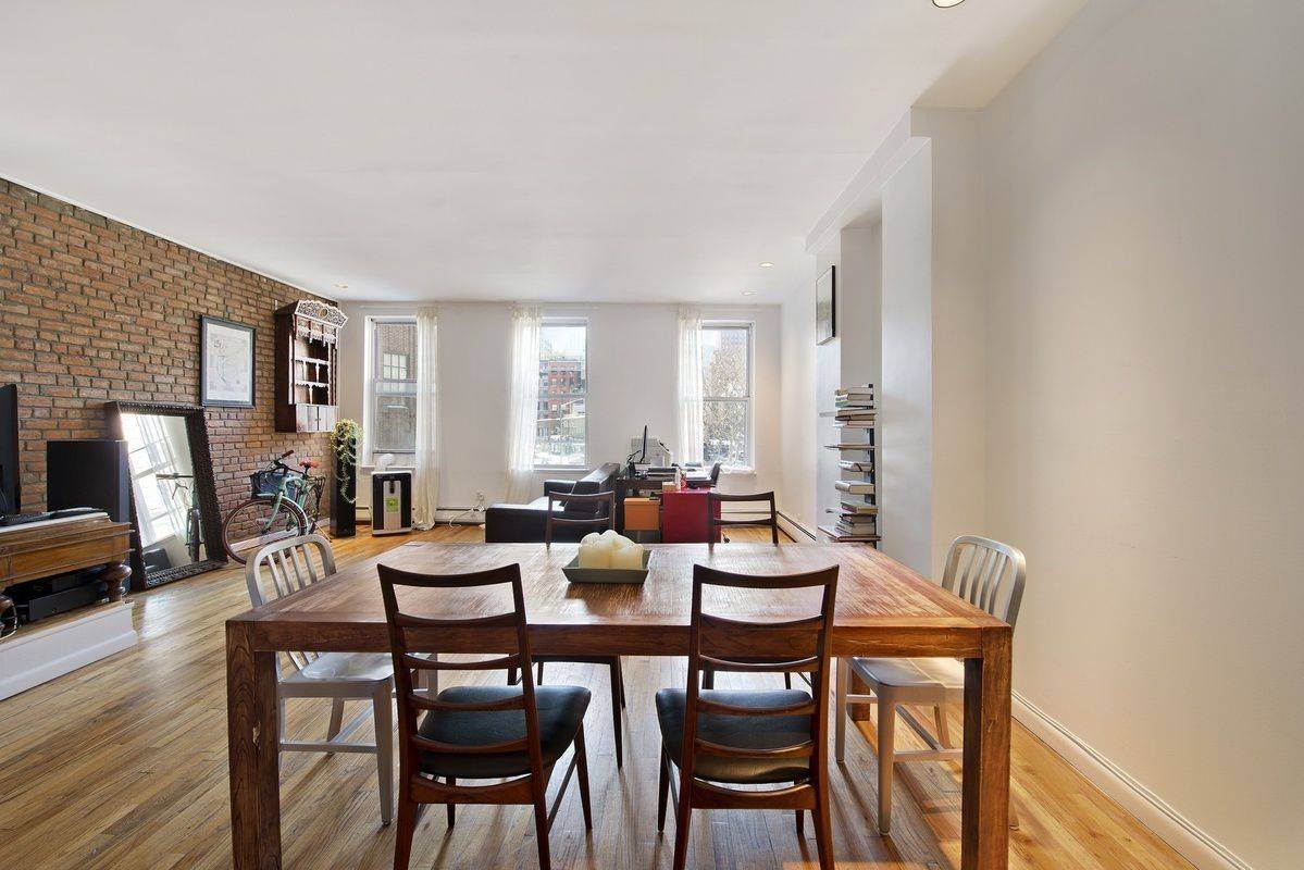 Charming Loft in Prime Tribeca-Soho Location!