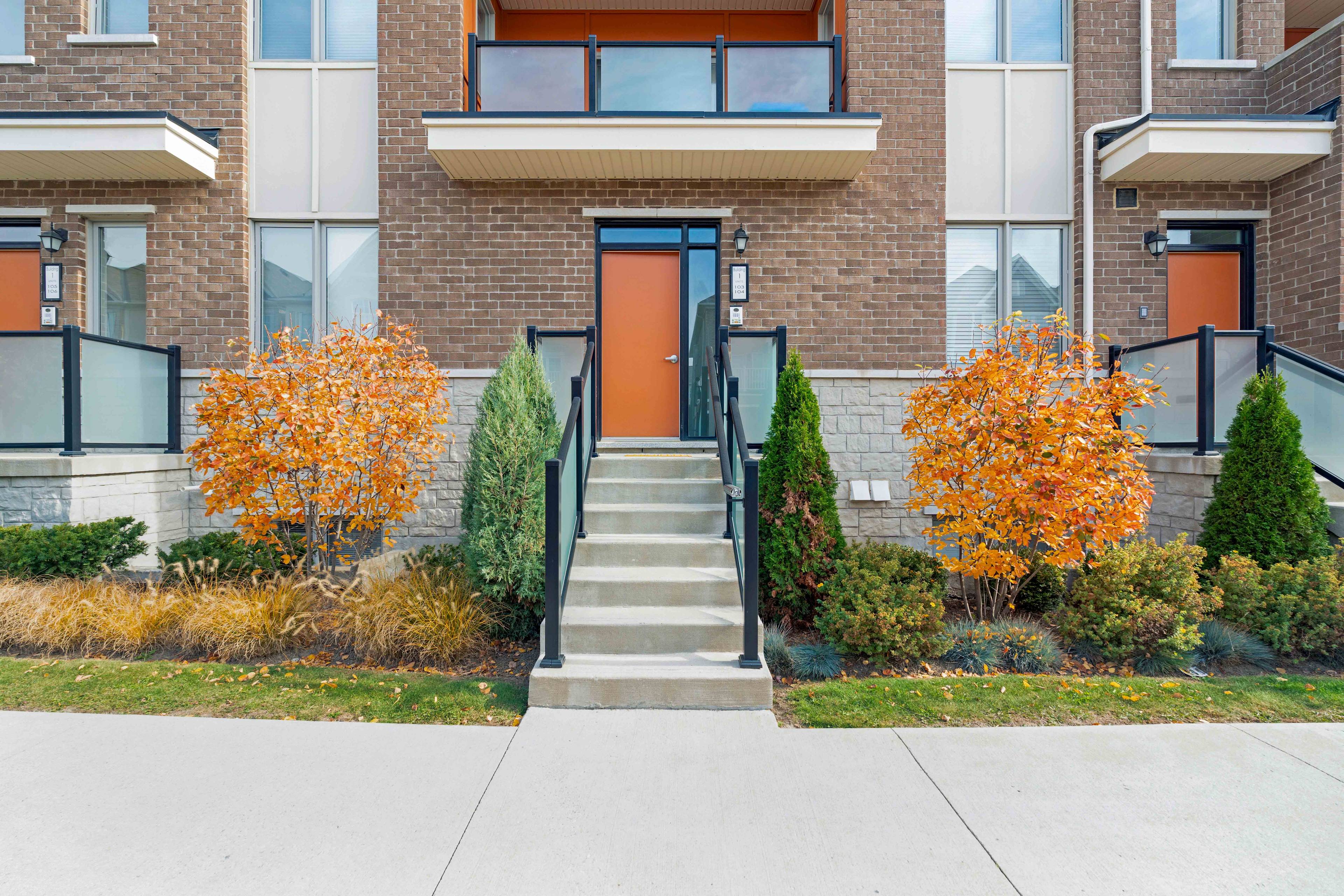 Modern Condo Townhouse