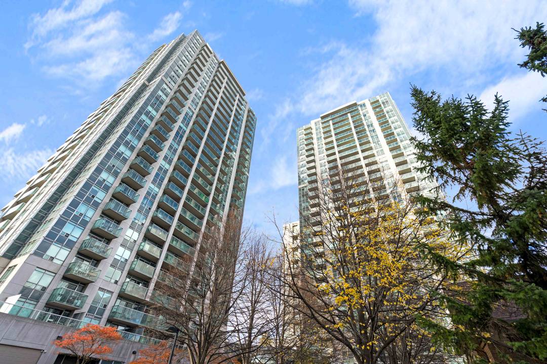 Bright and spacious 1-bedroom, 1-bath condo in the heart of North York.