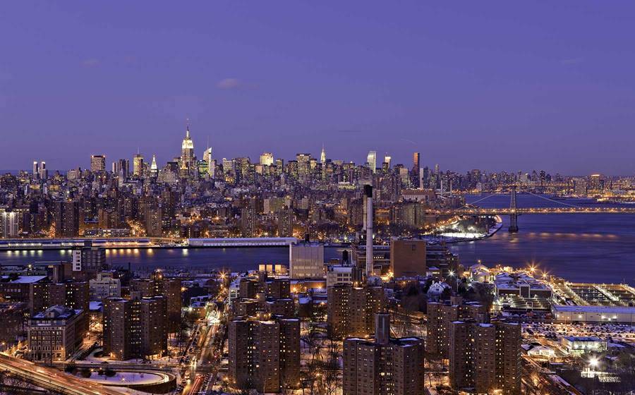 2 Bed/ 2 Bath, Modern easy living in Downtown Brooklyn