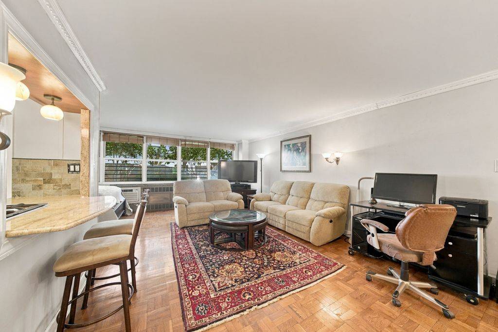 Spacious Alcove Studio in  Great location on Upper East Side