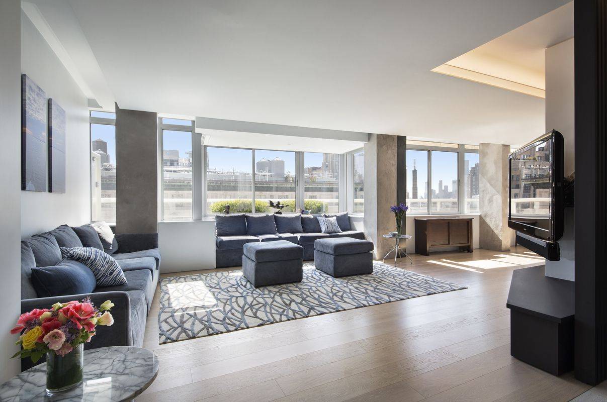 PRIME UPPER WEST SIDE LOCATION,ONE OF A KIND,RIVERSIDE DRIVE,CENTRAL PARK,AMAZING RENOVATION