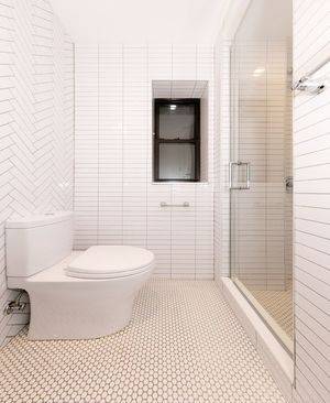 No Fee! In Unit Washer Dryer in this large 3 Bed in Gramercy!