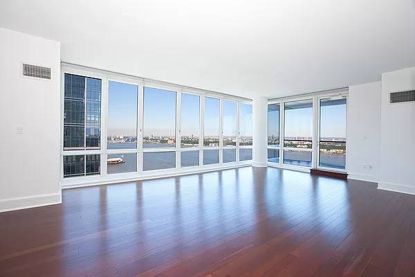 60 Riverside Boulevard #3203