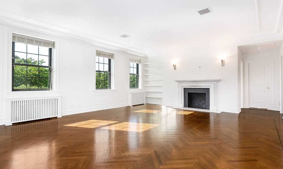 Sprawling Luxurious 4 bedroom Residence With Central Park Views