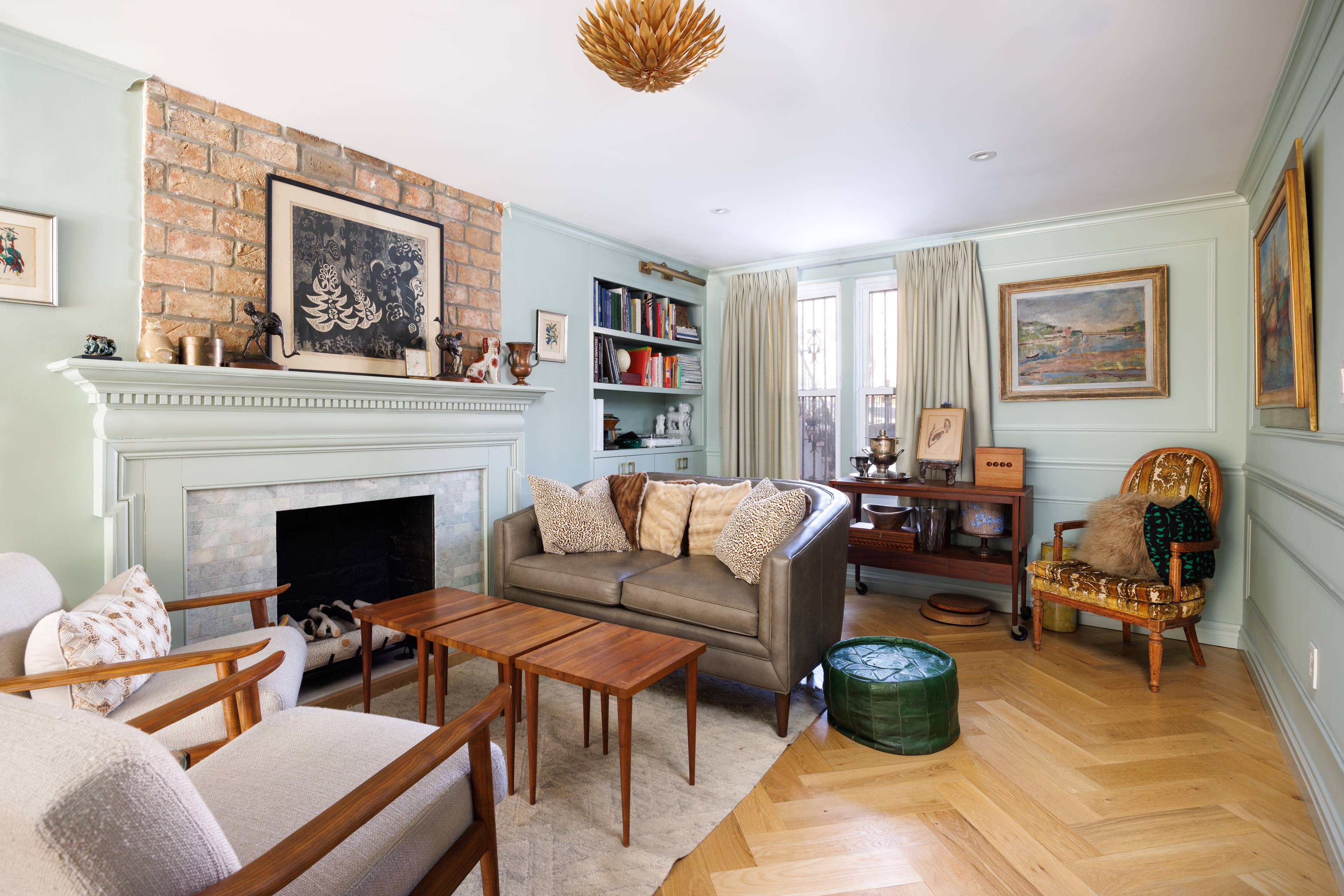 Breathtaking Decatur St. Stuyvesant Heights Brownstone !