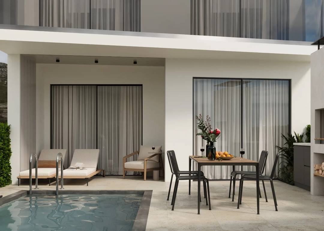 Apartment for sale - Agios Nikolaos, Center / 50 meters from the beach.