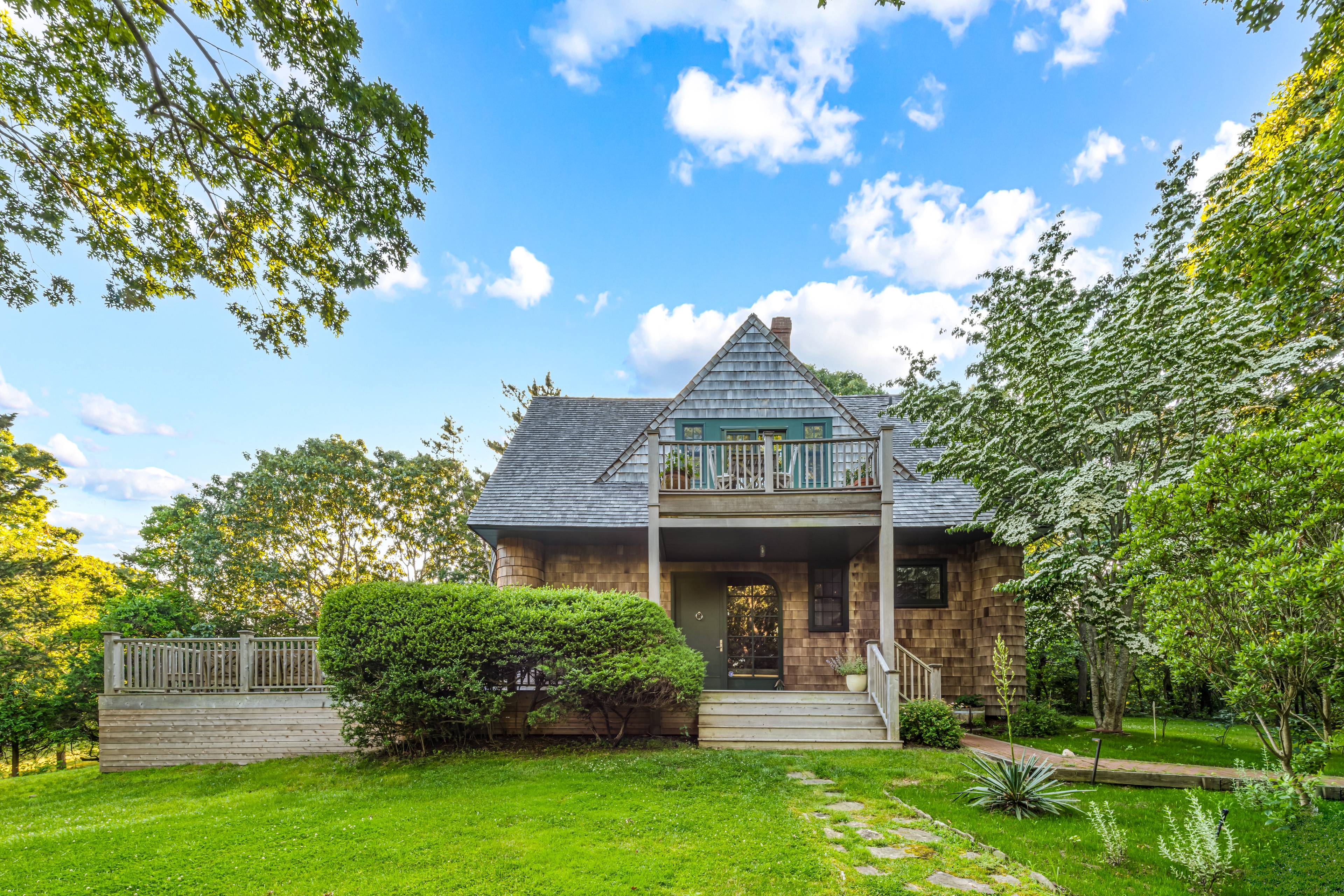 South of the Highway Southampton Beauty