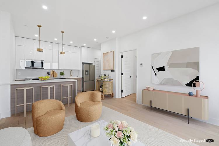 SUNNY VIEW CONDOMINIUM | Sunnyside Boutique Luxury | Spa-like Baths | Chef's Kitchen