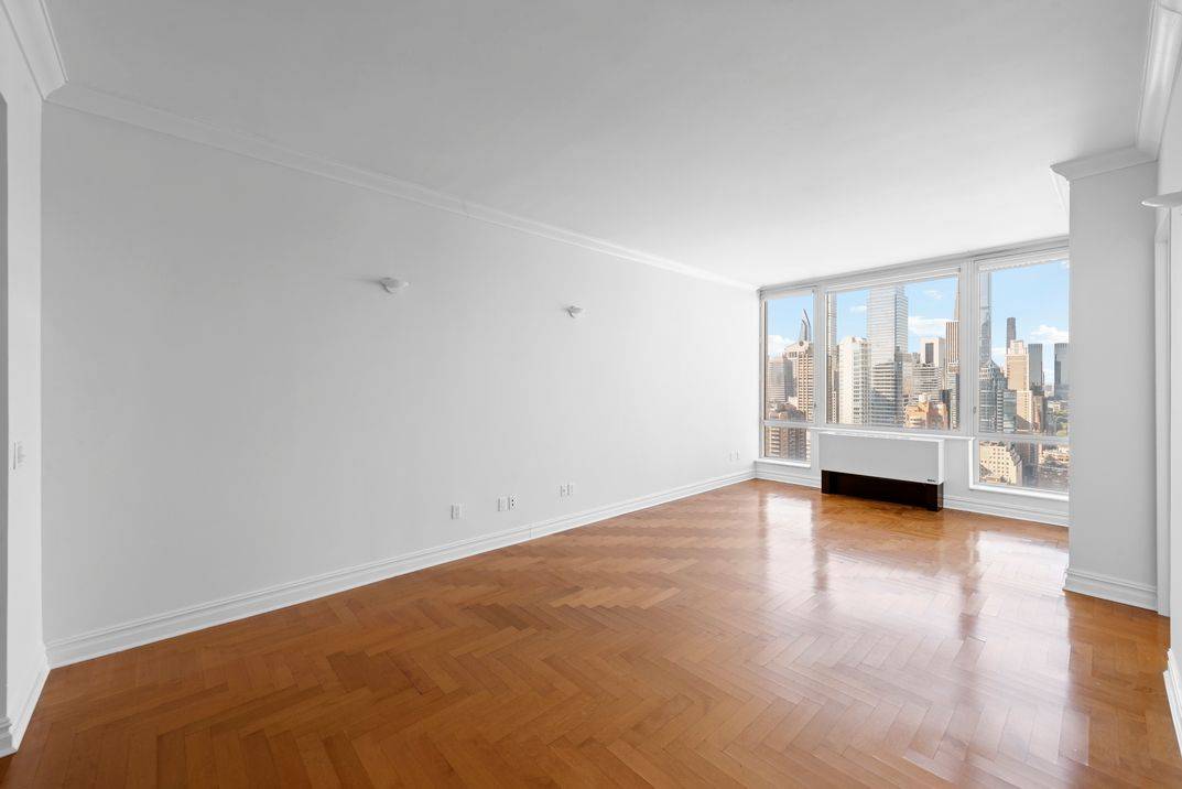 Bridge Tower High floor  2 bed 2 bath with Open City views, Upper East.