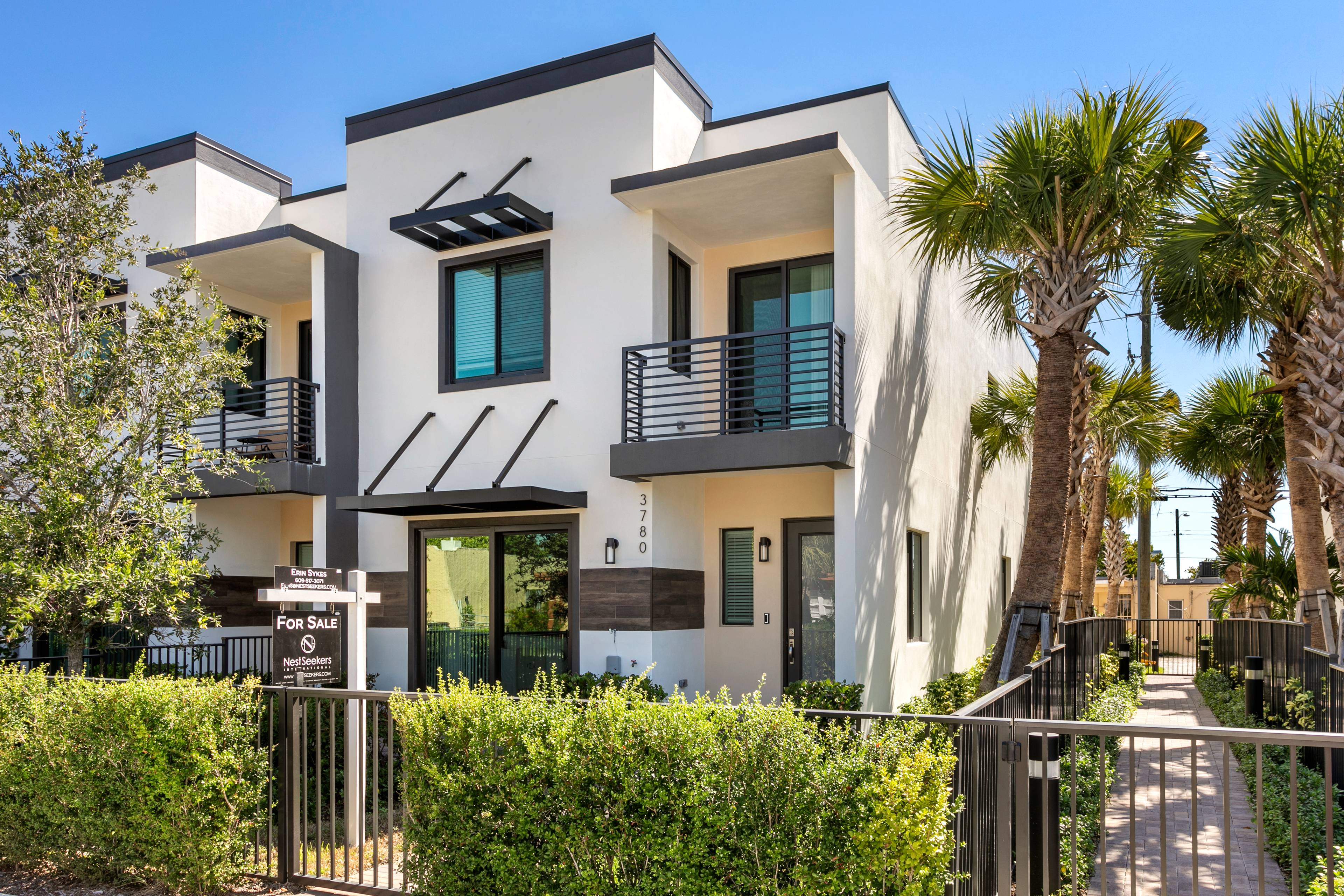 Turnkey New Construction Townhouse in the Heart of West Palm Beach