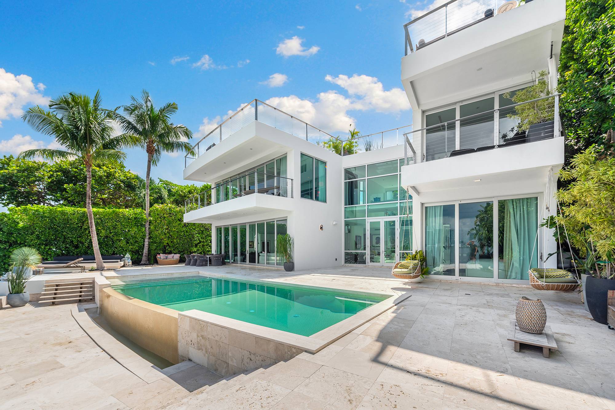 Villa Diosa – Miami Beach Masterpiece |  6,500 sq. ft. | Available for Short-term Lease